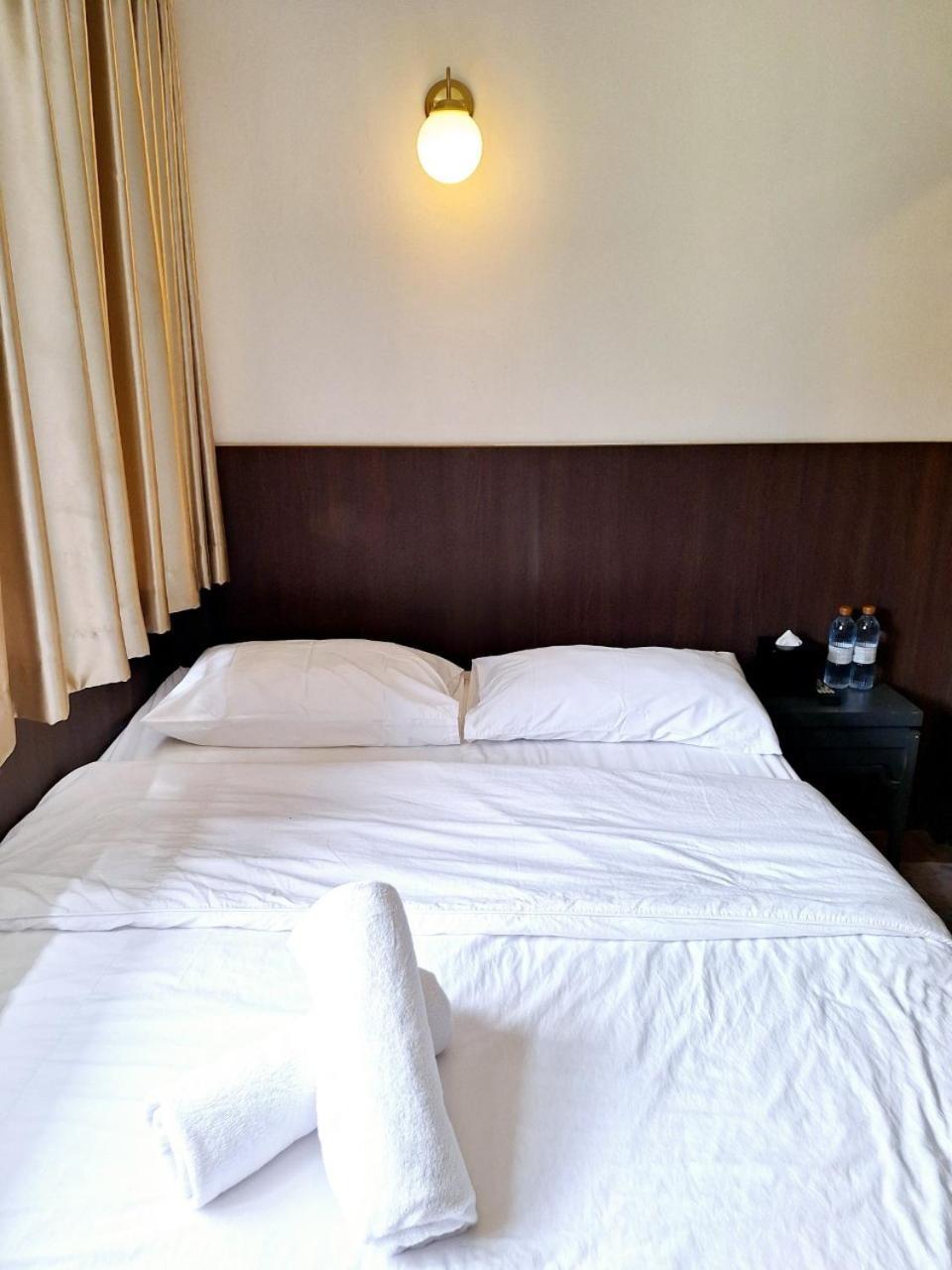 Four Sisters Homestay Bangkok Exterior foto